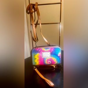 *SALE*Aeropostale Tie-Dye Canvas Crossbody Bag
NWOT